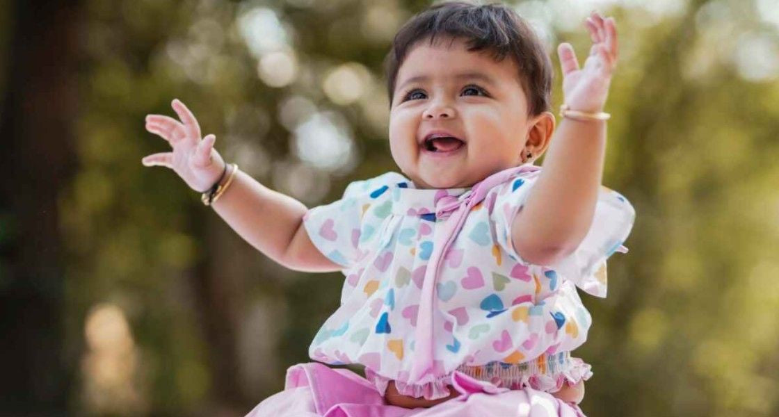 Budget-Friendly Newborn Baby Clothes: How to Buy Quality Without