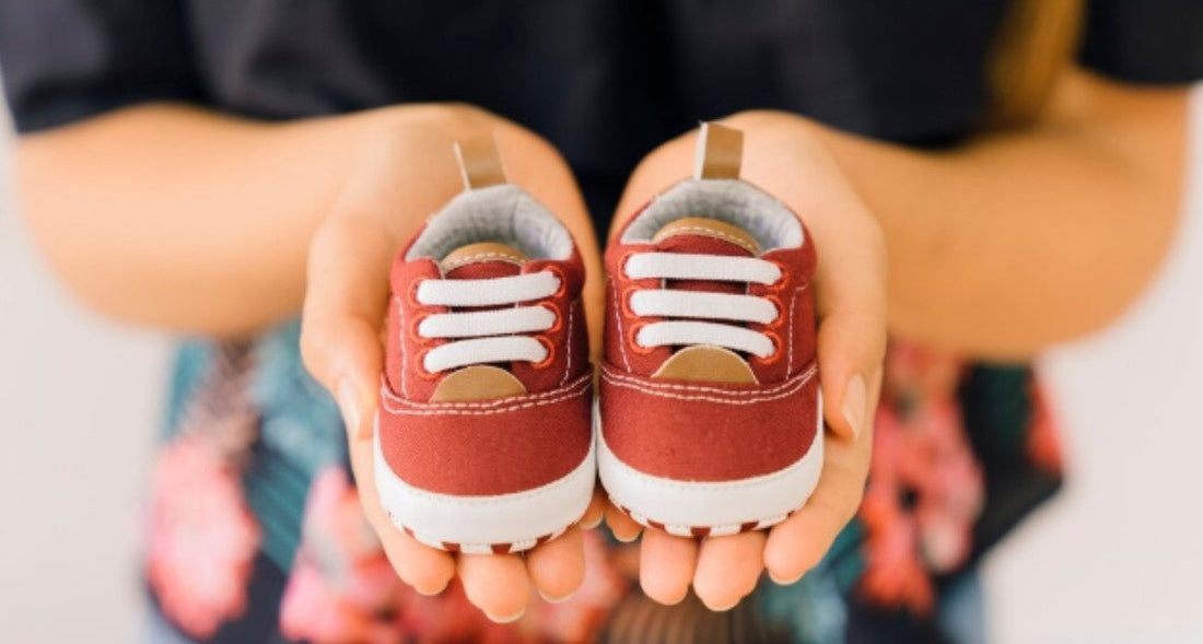 Choosing the Perfect Shoes for Your Baby's First Steps