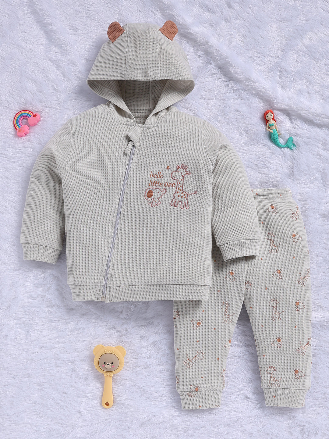 Top & Bottom for Boys - Cream Beige Giraffe Waffle-Knit Hoodie & Pants Set