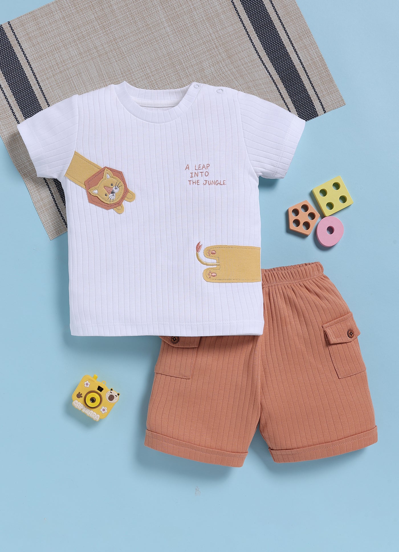 Half-Sleeve Top & Bottom For Boys - Brown Leap Into Jungle