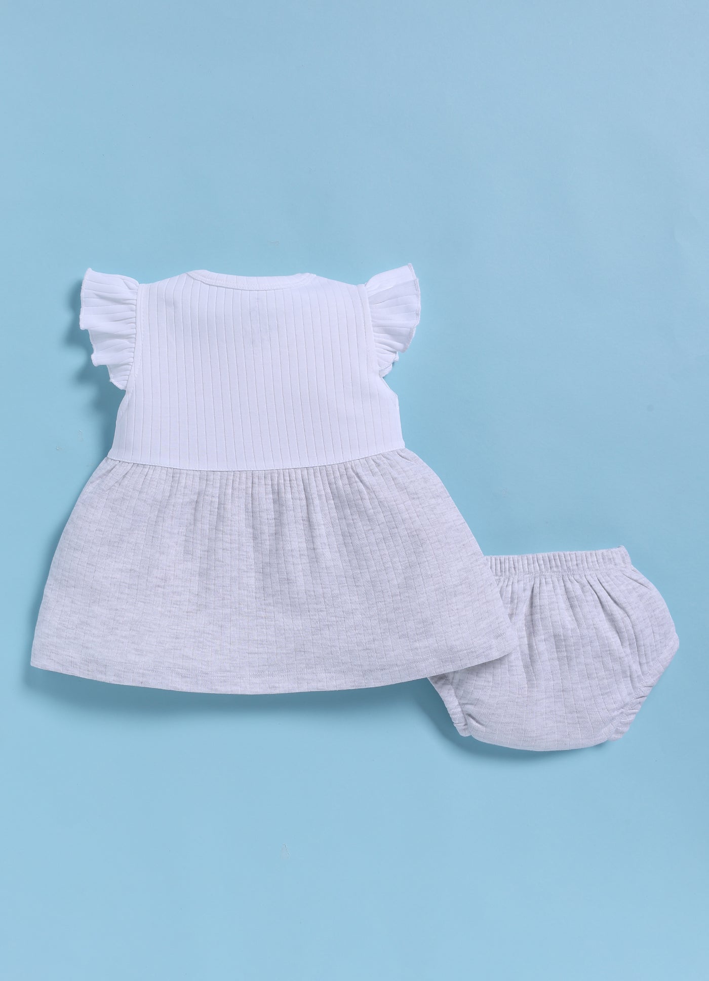 Frock – White Melange Flutter Sleeve