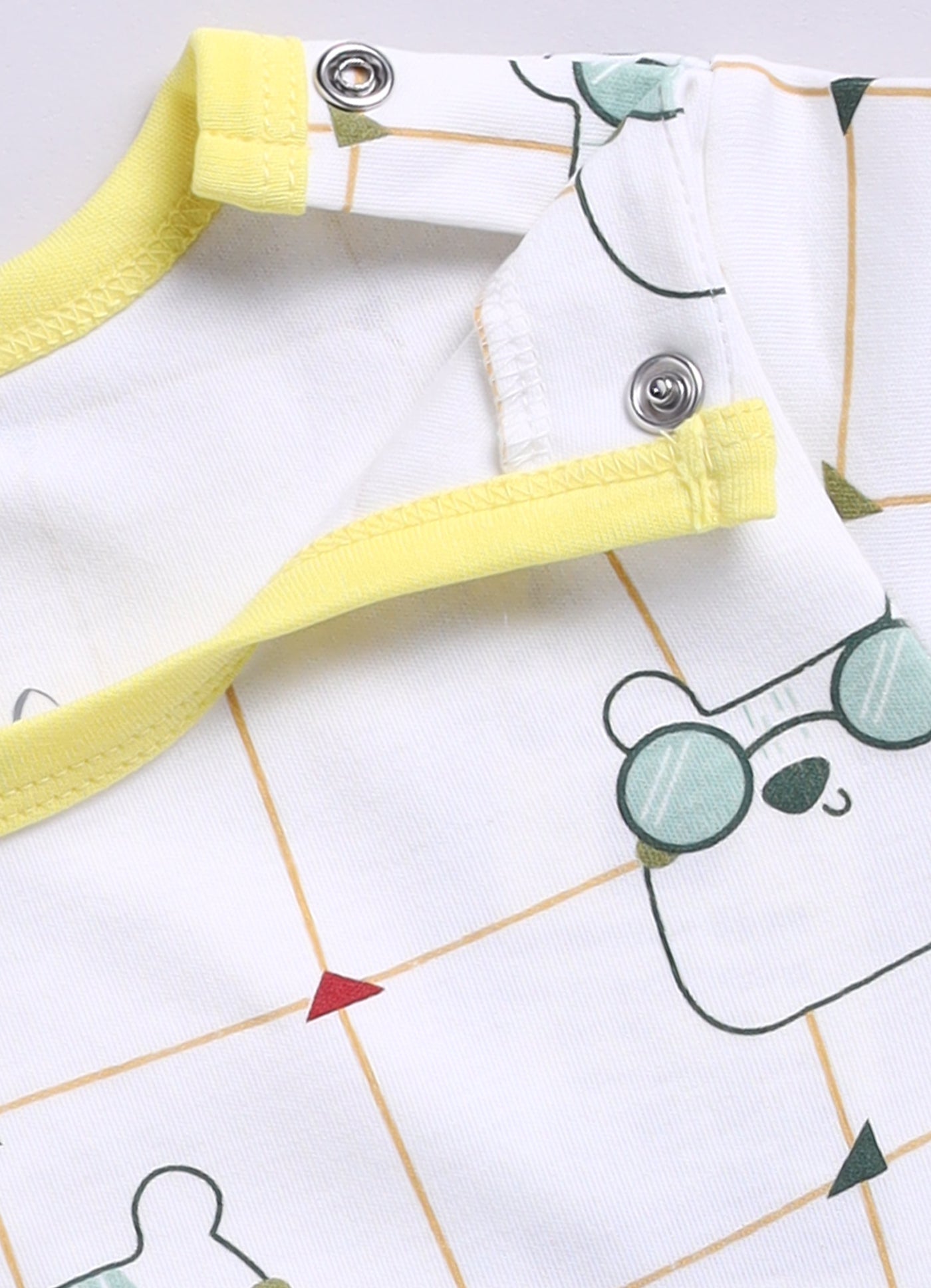 Half Sleeve Top & Bottom for Boys - Beige & Green