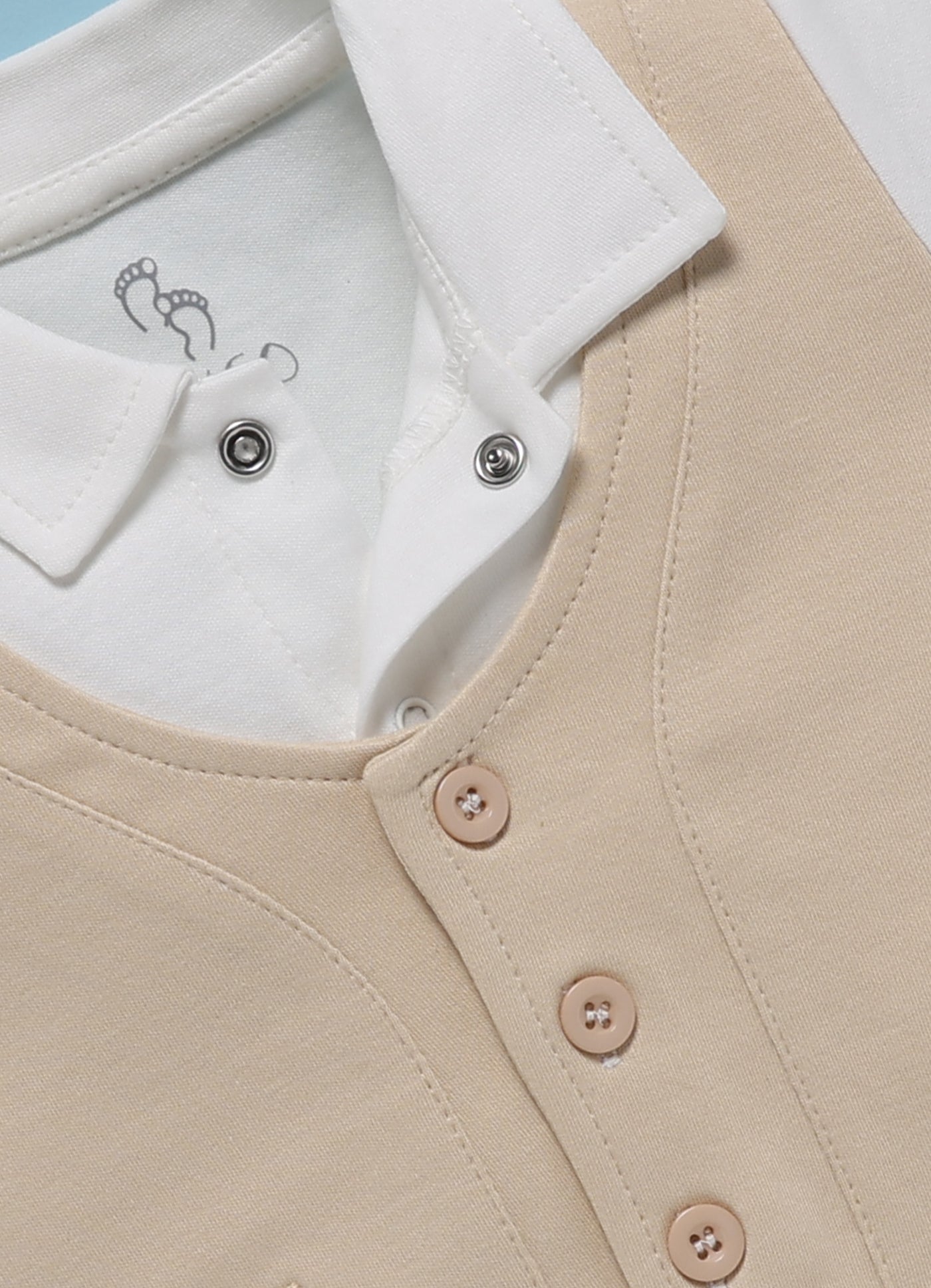 Half-Sleeve Top & Bottom For Boys - Cream with Jacket