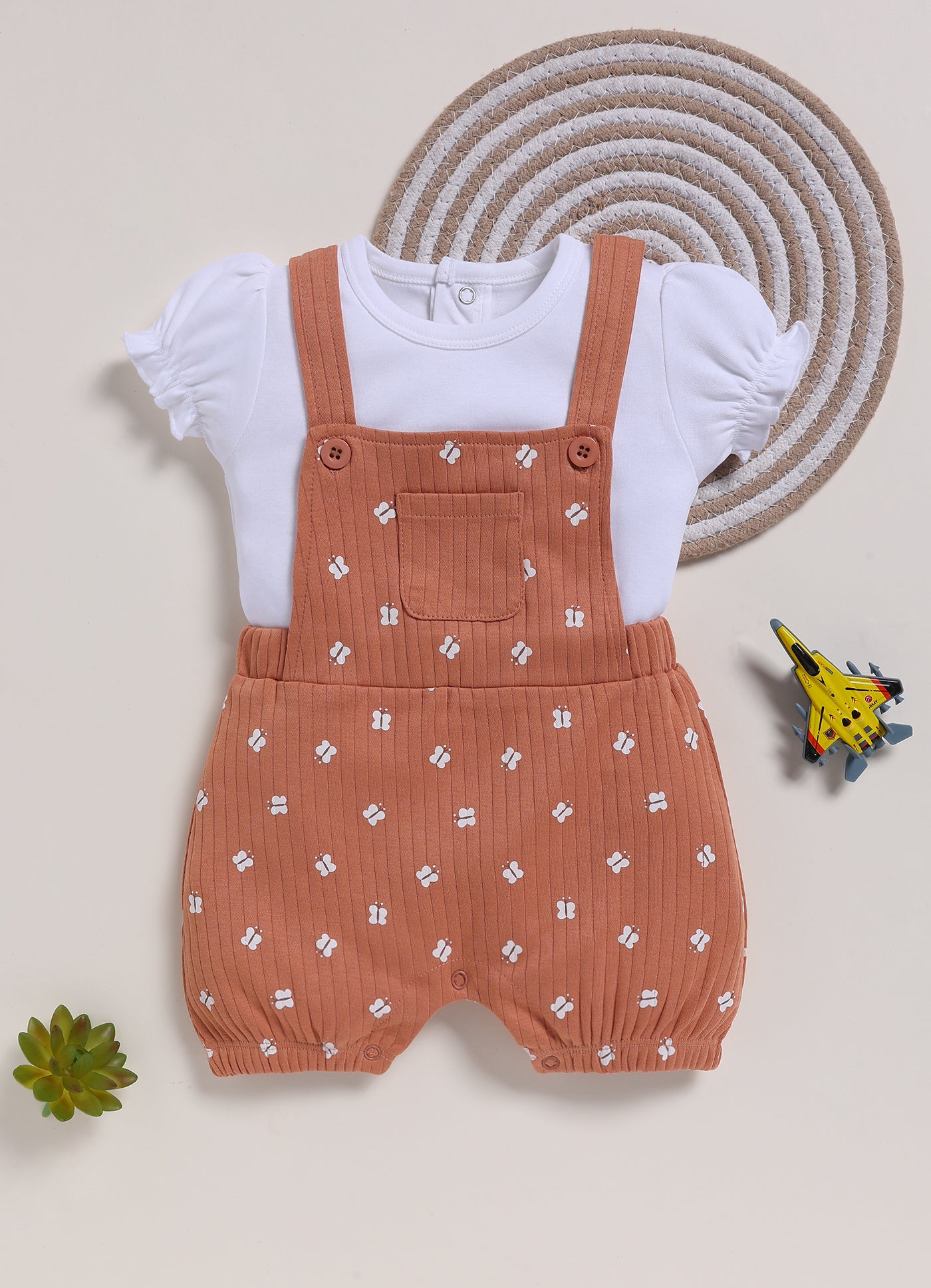 Half Sleeve Dungaree for Girls – Brown Tiny Pocket