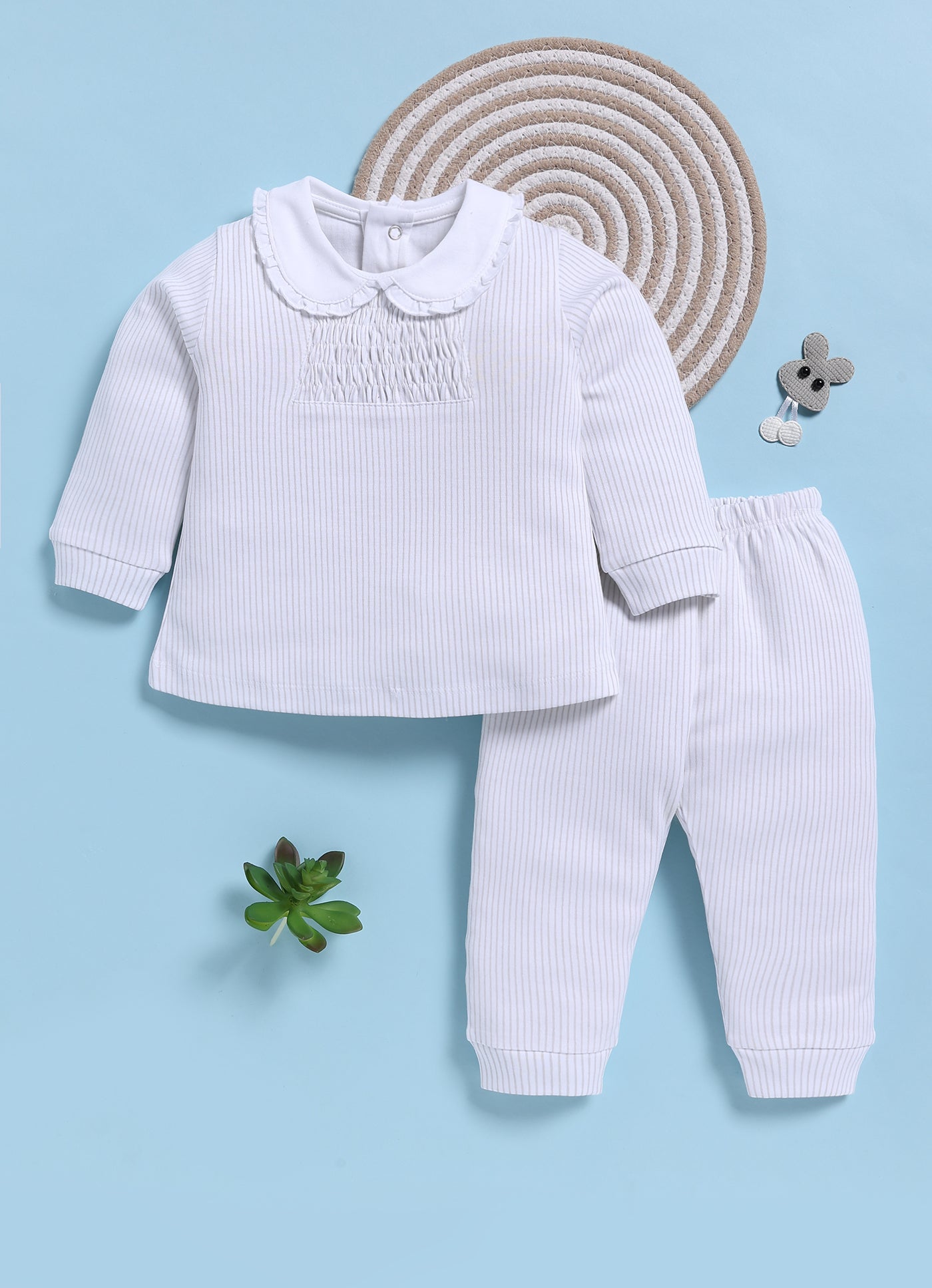 Full-Sleeve Top & Bottom For Girls - Snow White